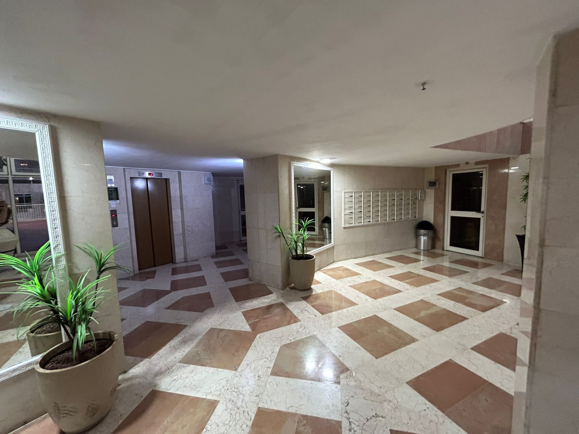 8221d3df-d12d-482c-8f11-365640937f83