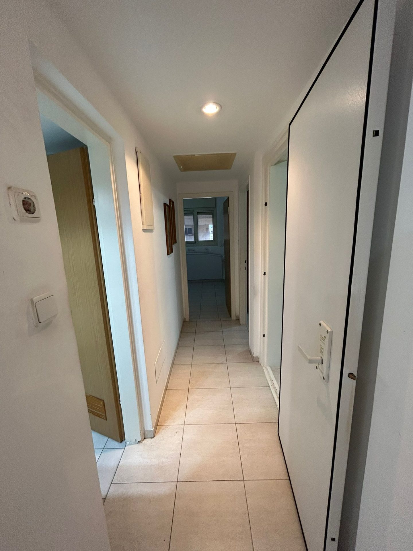 f77de772-8e6d-4ee7-856d-604691d3a84c