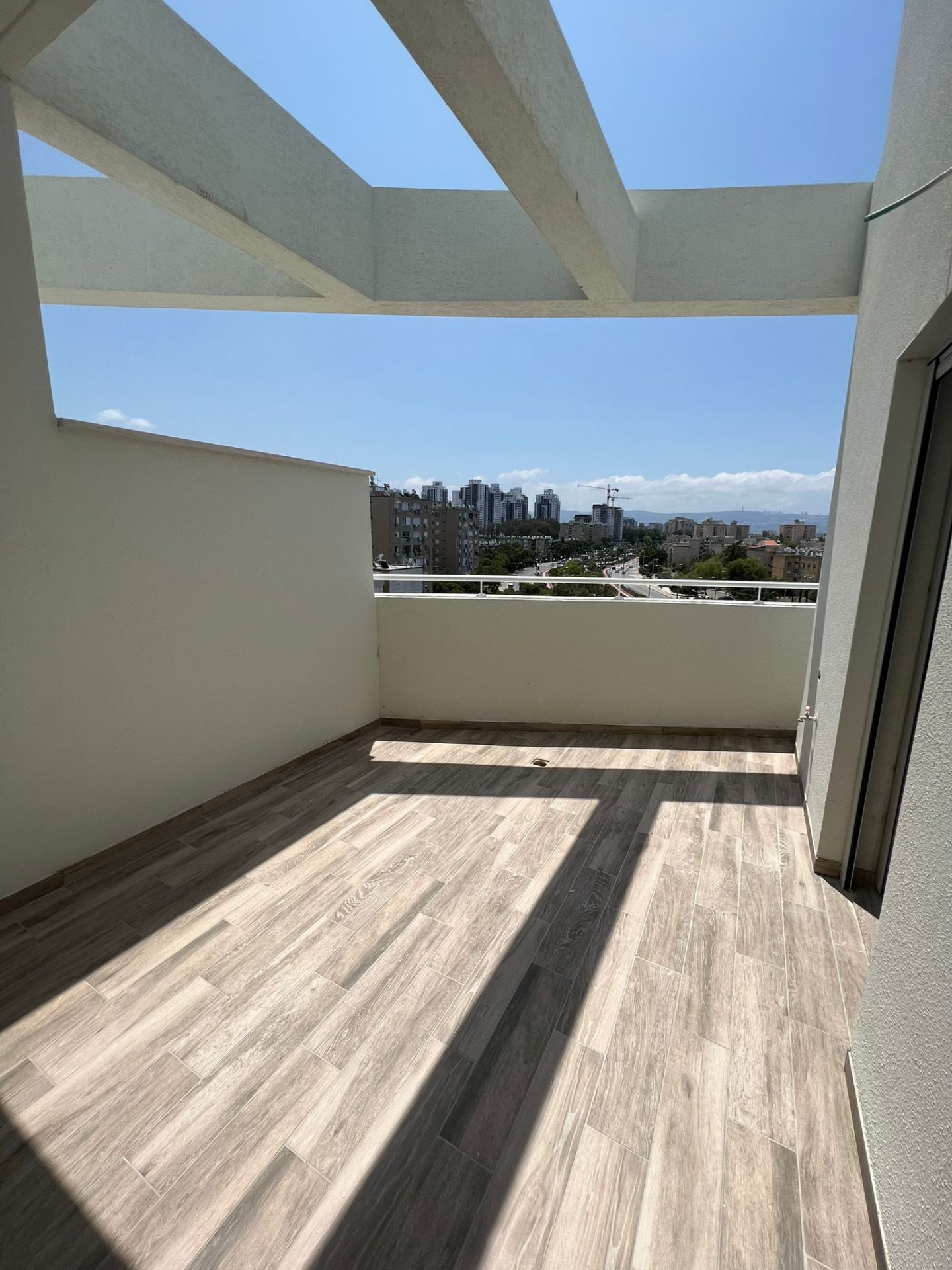 fe8e118a-47d6-4b40-bc1f-0b43881d17ce