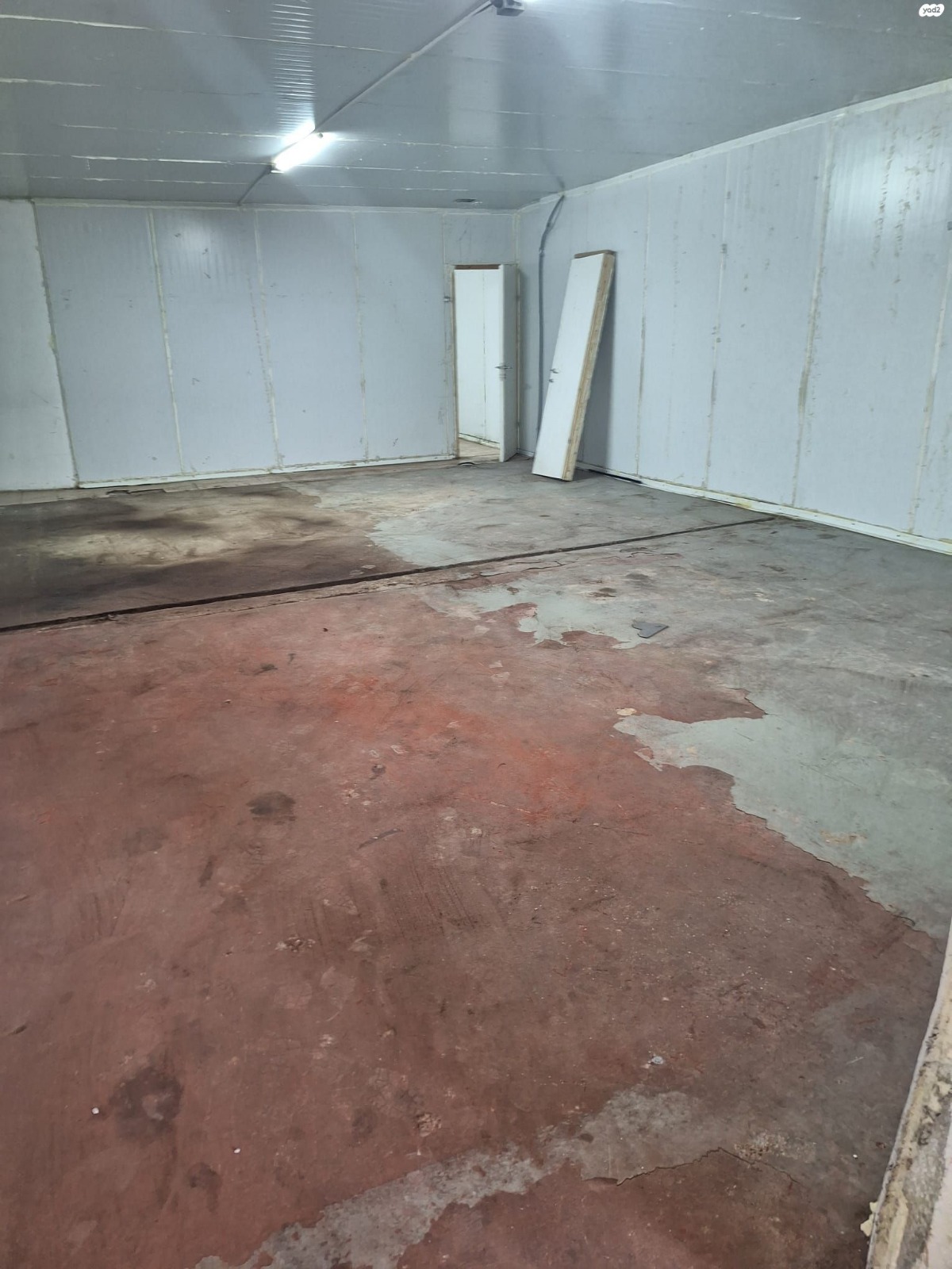 f8ddf9af-cb24-4b63-b970-380b947b3738