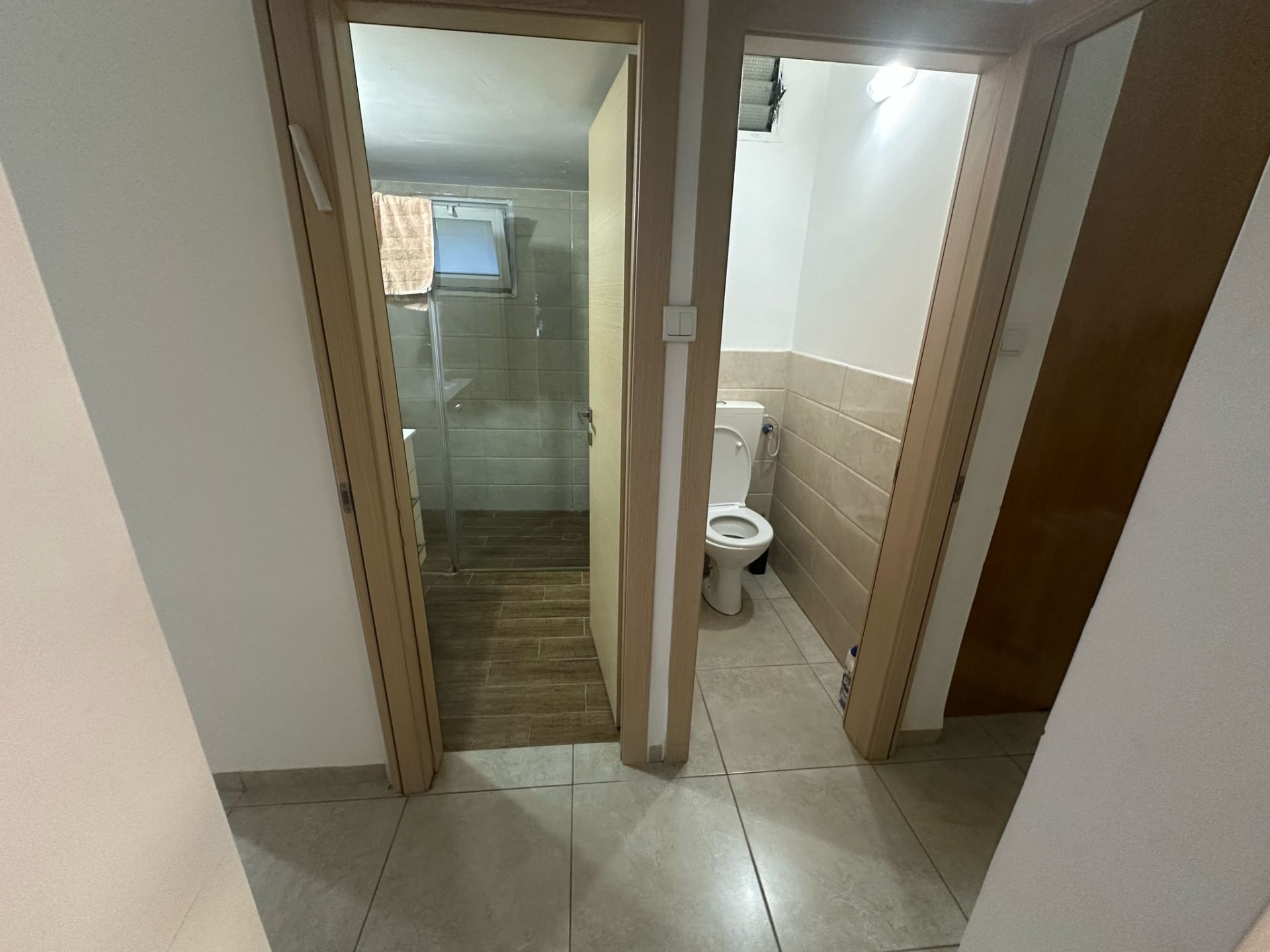 b2fb14fd-6e01-4460-8bf5-43d4f469083d