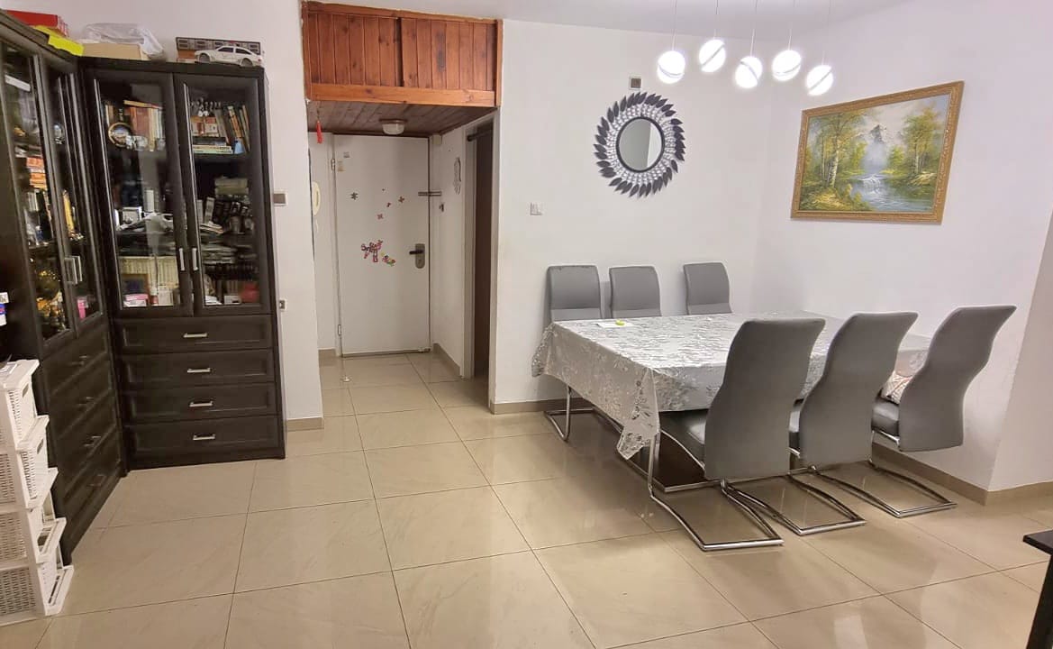 11d7b075-99f4-42f8-a2ef-f0c4dc6fce20