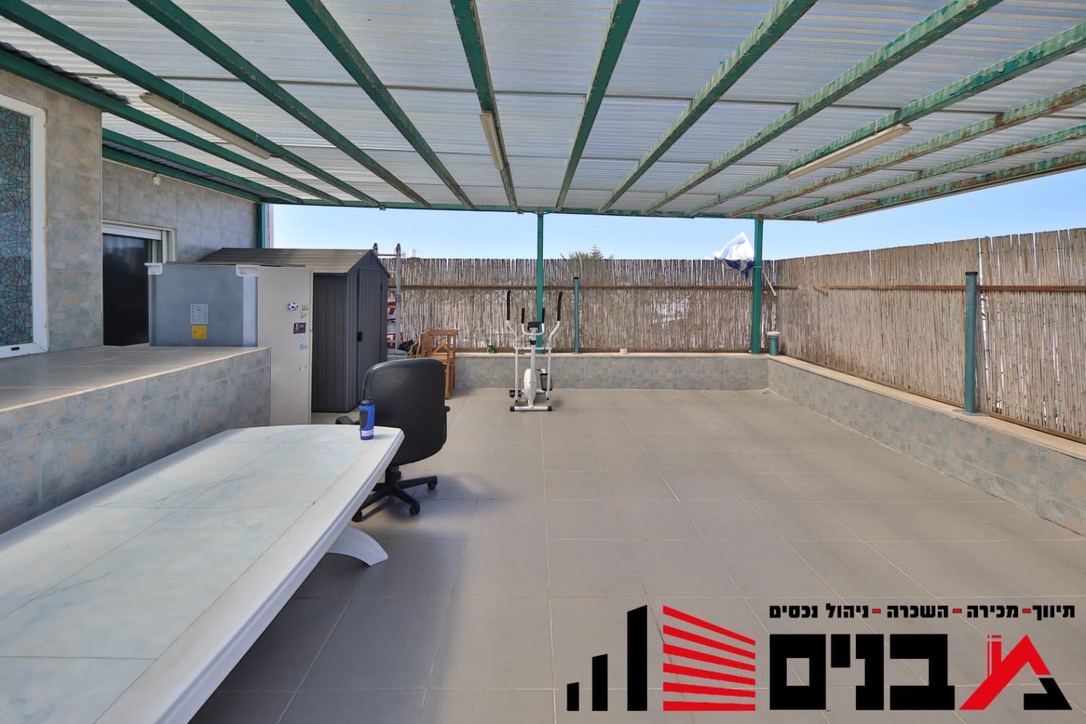 74172C37-0E21-467F-9FA4-2E07F7572BFB_1_105_c