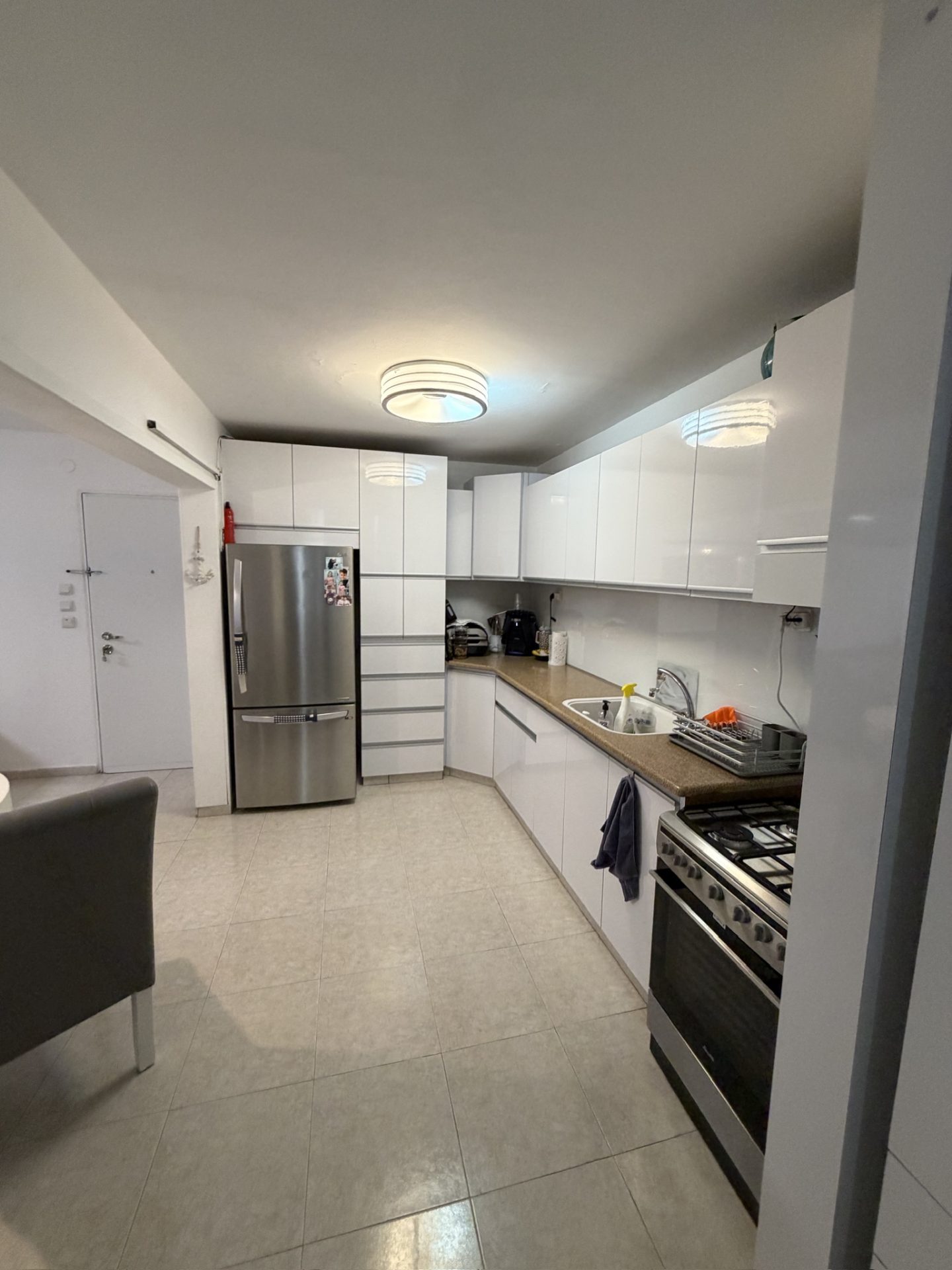 849D8E74-176B-4C0E-9419-EB89D49723D2_1_102_o