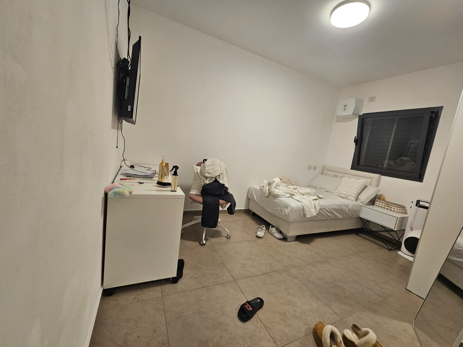 04a06229-523a-4a96-96a5-dd1a41f7bf7c