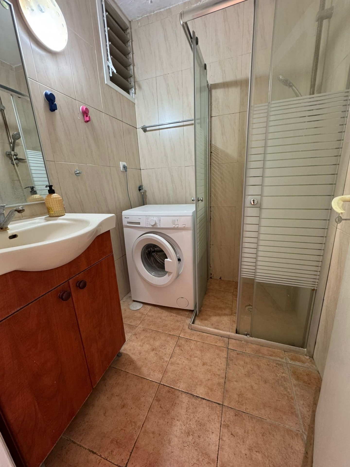 33b6e33c-2ef9-4019-831b-05e55e999b5a