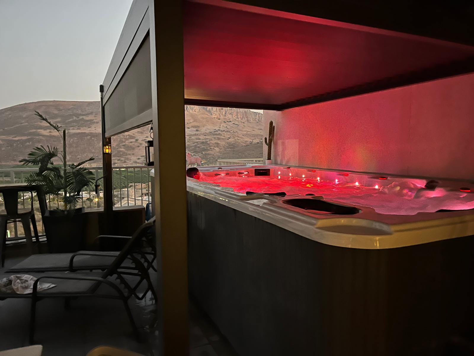 96A9B43C-DCB1-45B2-AD1A-004B185E298E