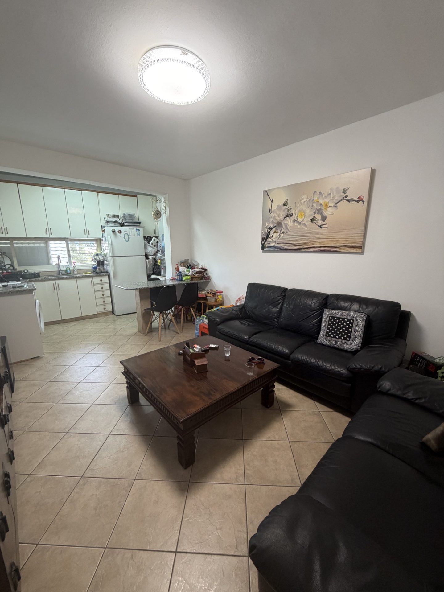 AEE61172-6B8D-4891-8D42-0712984313A2_1_102_o