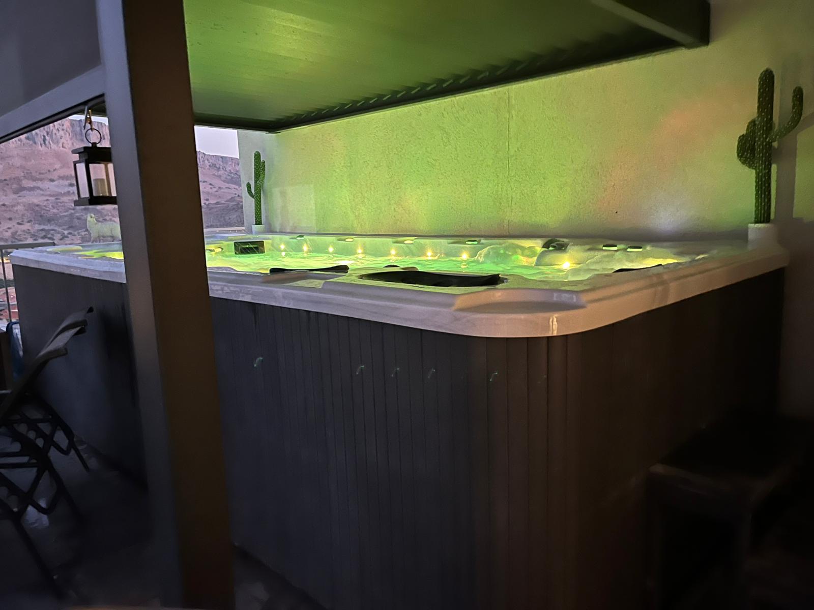 B8BA5A9C-DE9C-4CF5-99D6-D2E1EB7C67FB