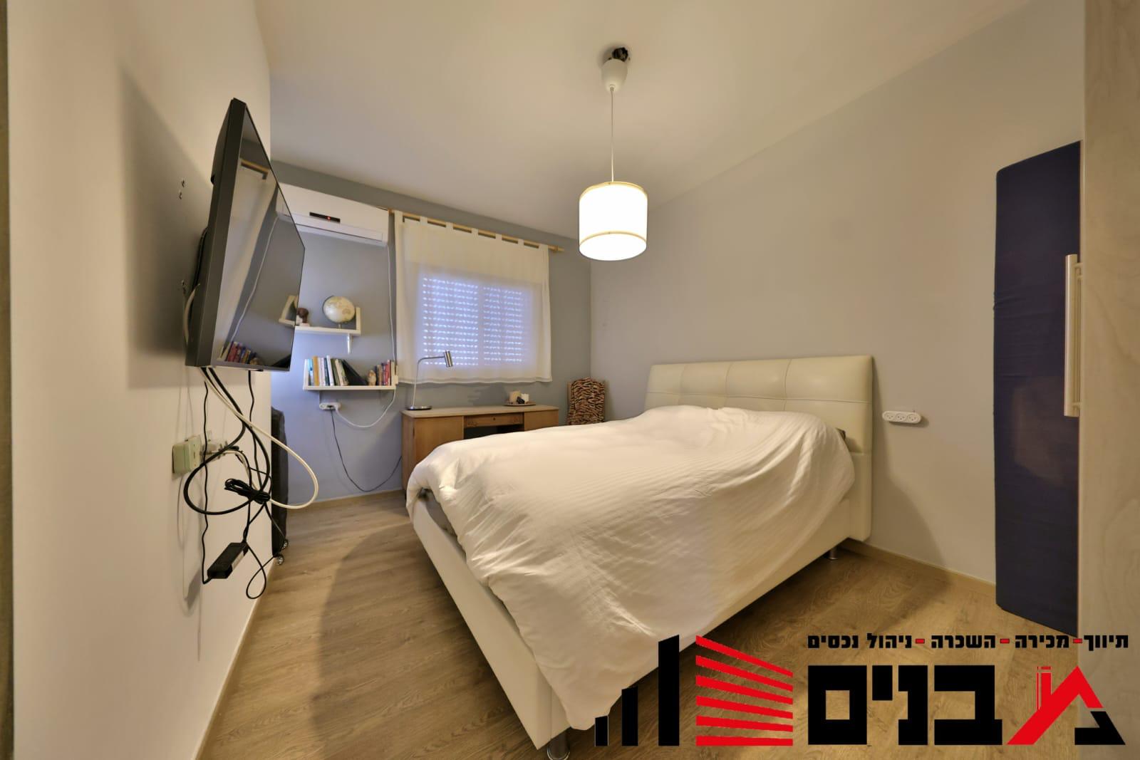 BEA22BCA-9743-4947-B25A-19CF0DDF7B65