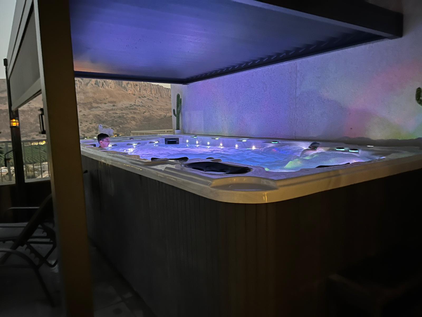 C65FB407-F8DB-4454-9DB7-F186E733A76D