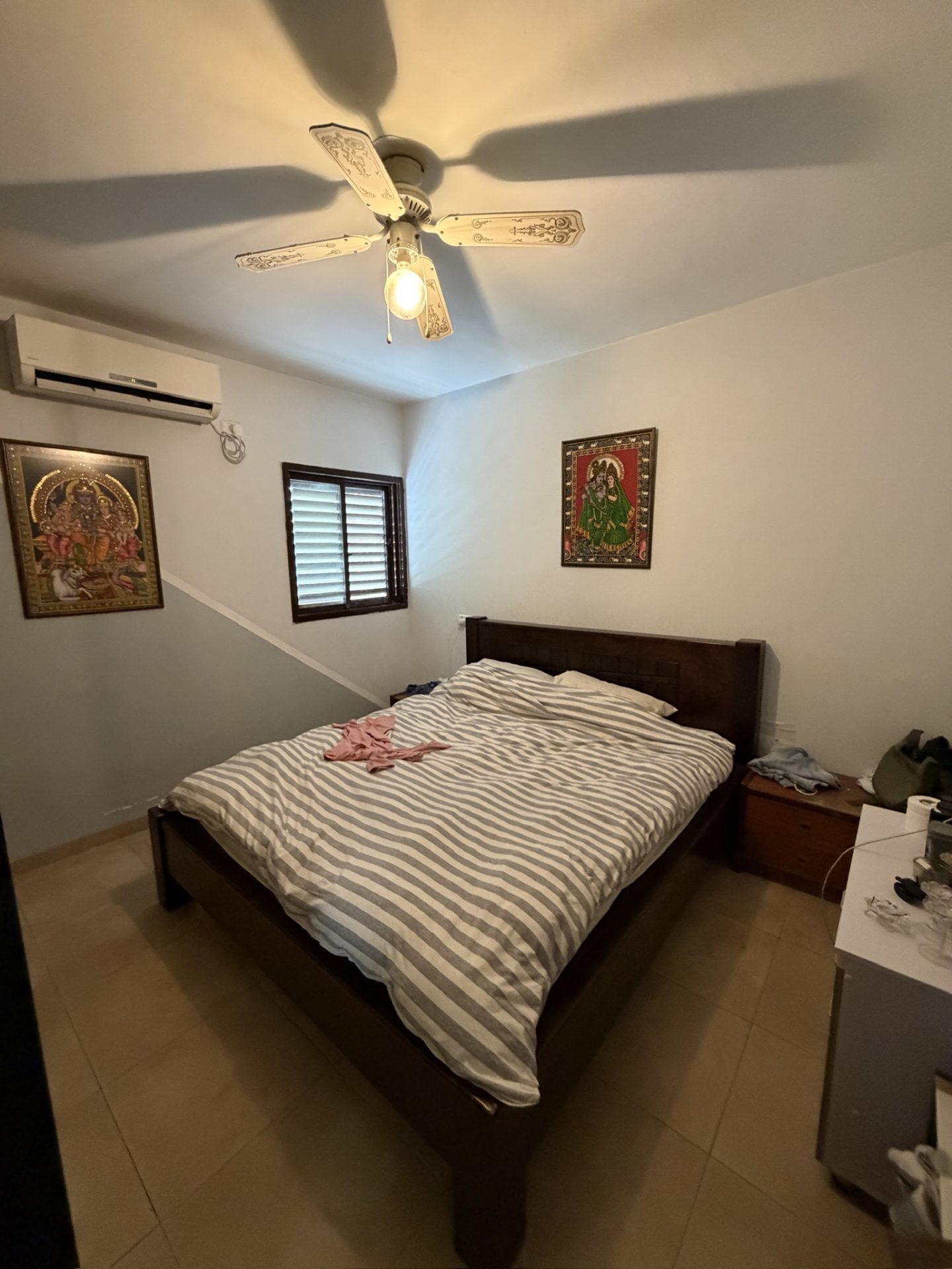 CEEE4D3C-6DB8-4931-91A4-244B8D71DC0B_1_102_o