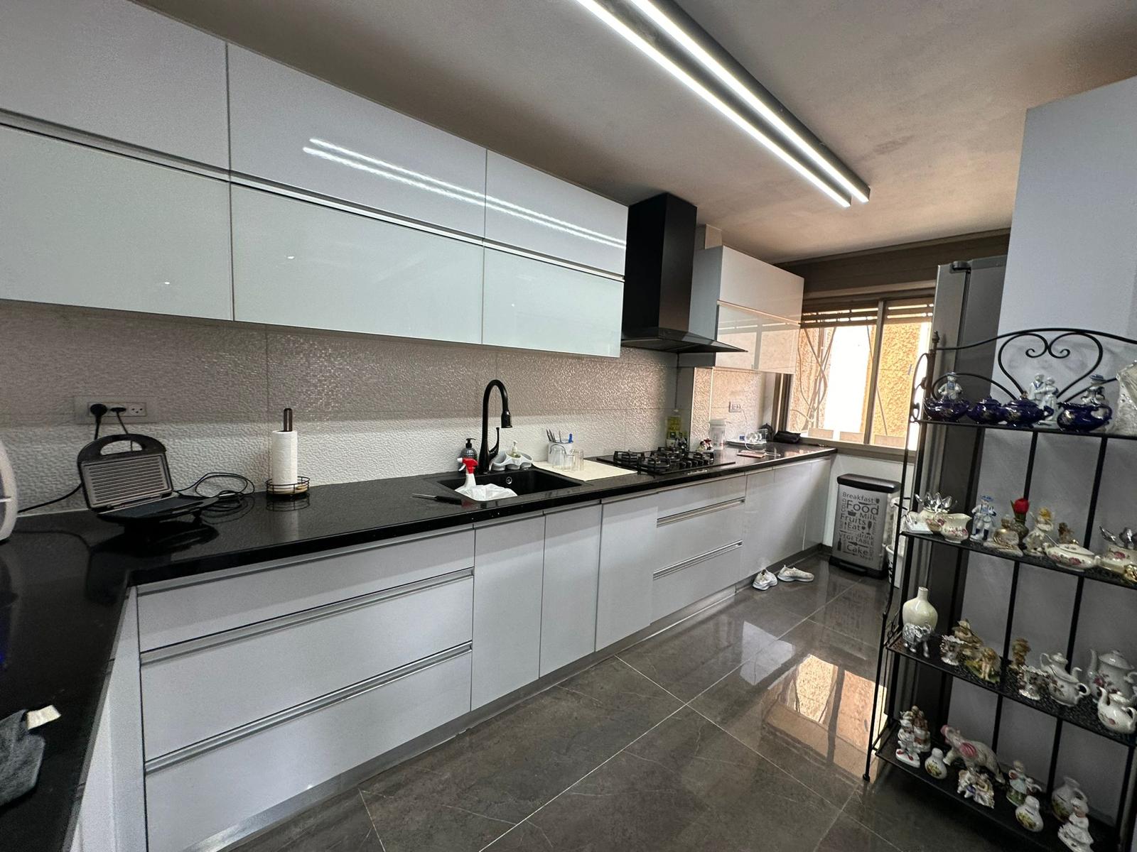 F1704A9B-78E3-41F5-8452-4BAC7D7F7A8A