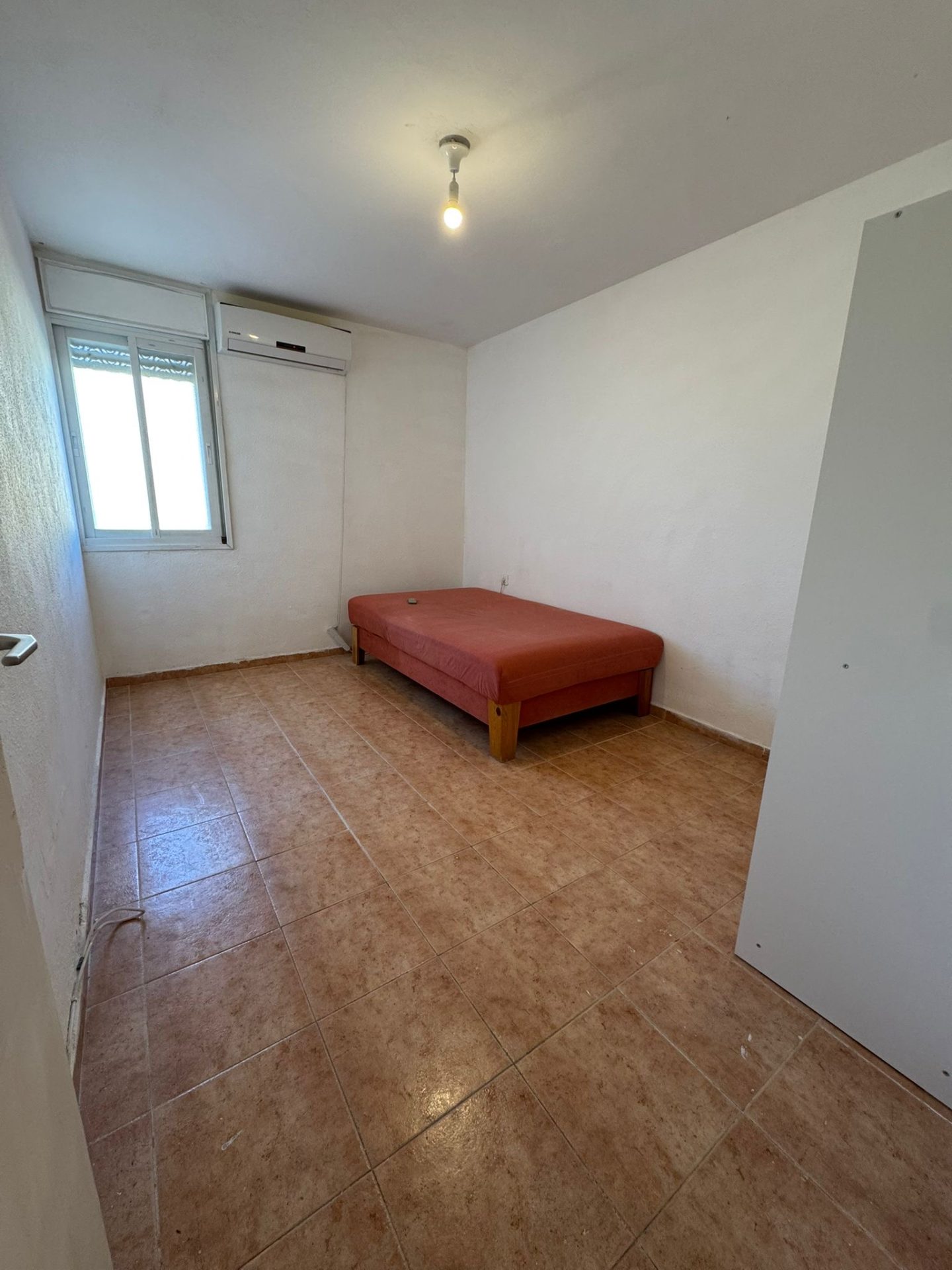 c8cc6386-d137-4075-85a8-2fe56789a6ab