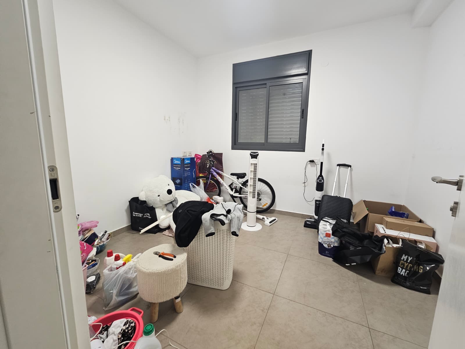 d9103aef-6d3b-403f-a010-936b3f42f59f