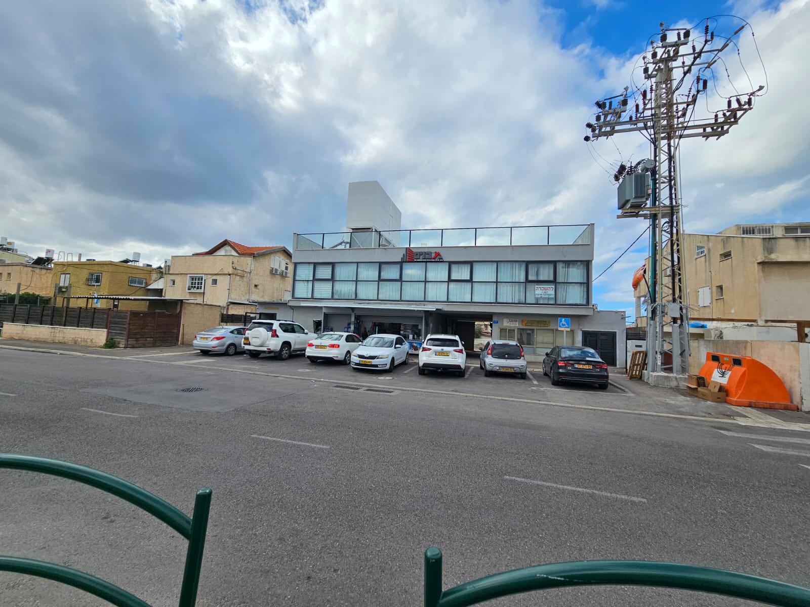 WhatsApp Image 2025-12-11 at 09.38.43 (2)