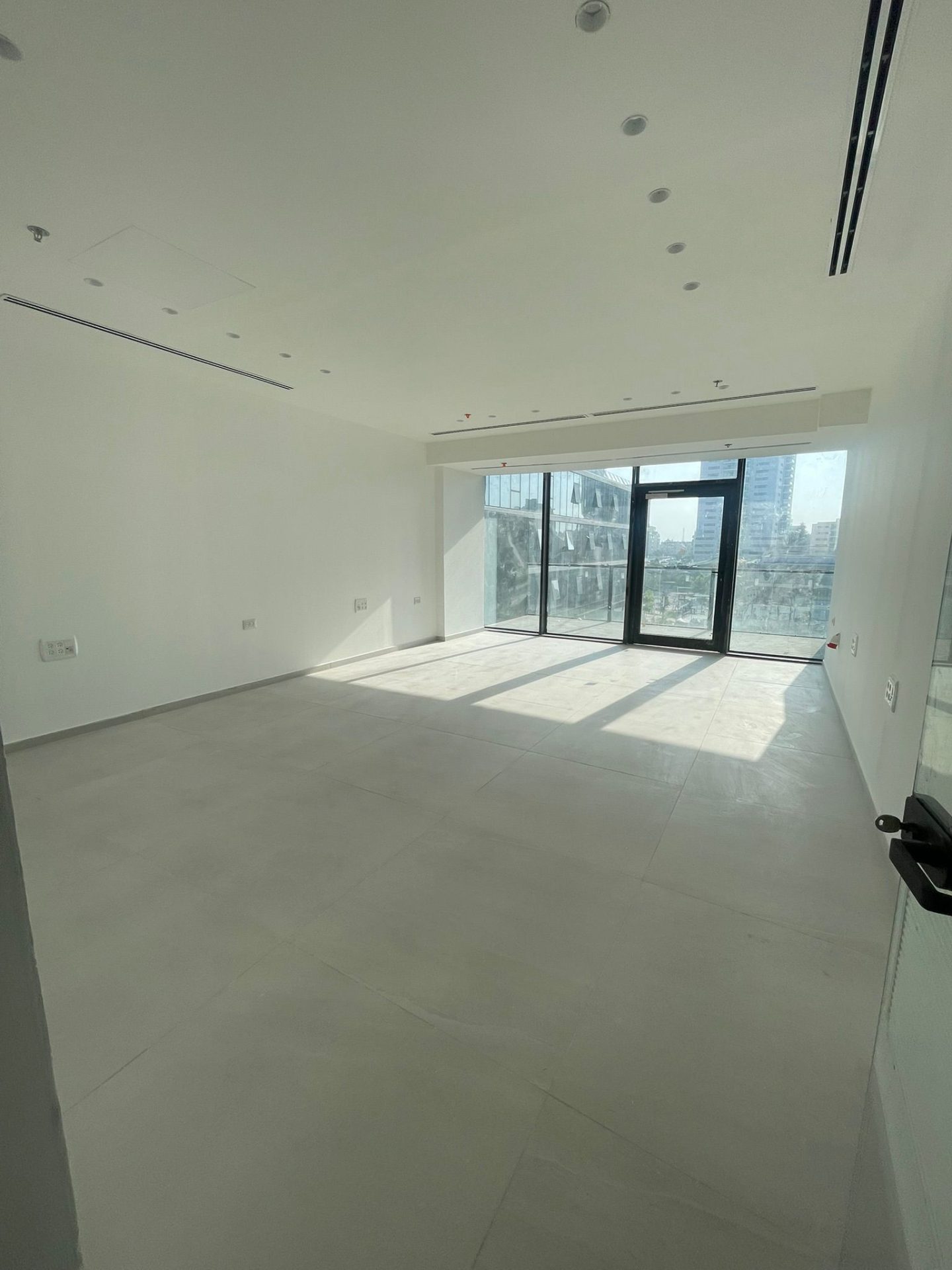 WhatsApp Image 2026-01-04 at 14.37.27