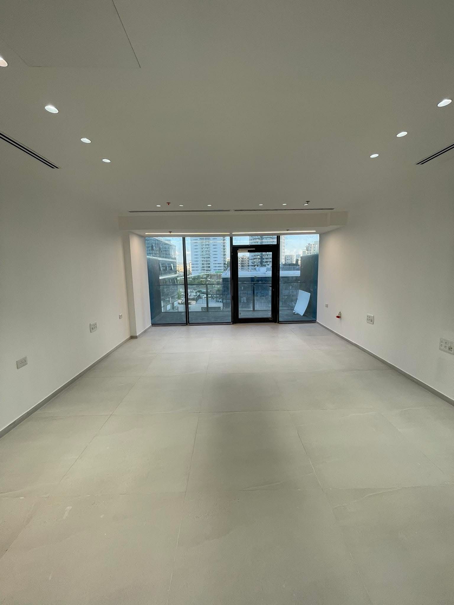 WhatsApp Image 2026-01-04 at 14.37.29