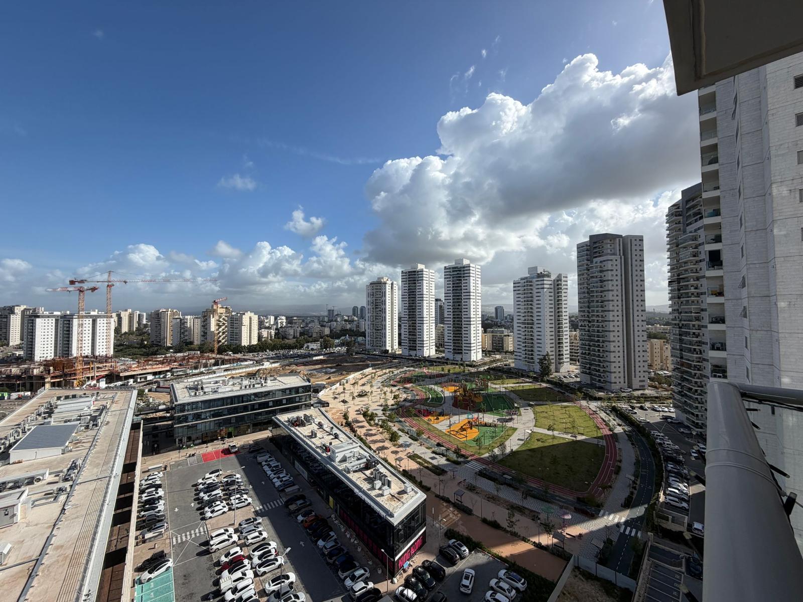 61f7ae54-1fed-4f4b-ac25-4b782fc9e03f