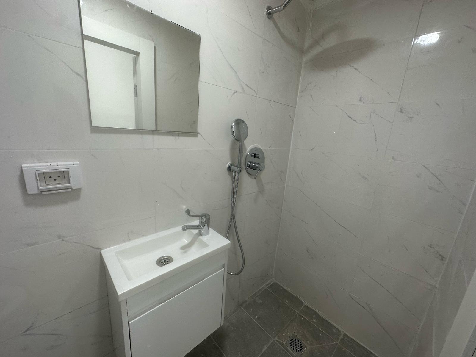 93547ACF-6E59-4213-B0CA-77FBAB6CF02D