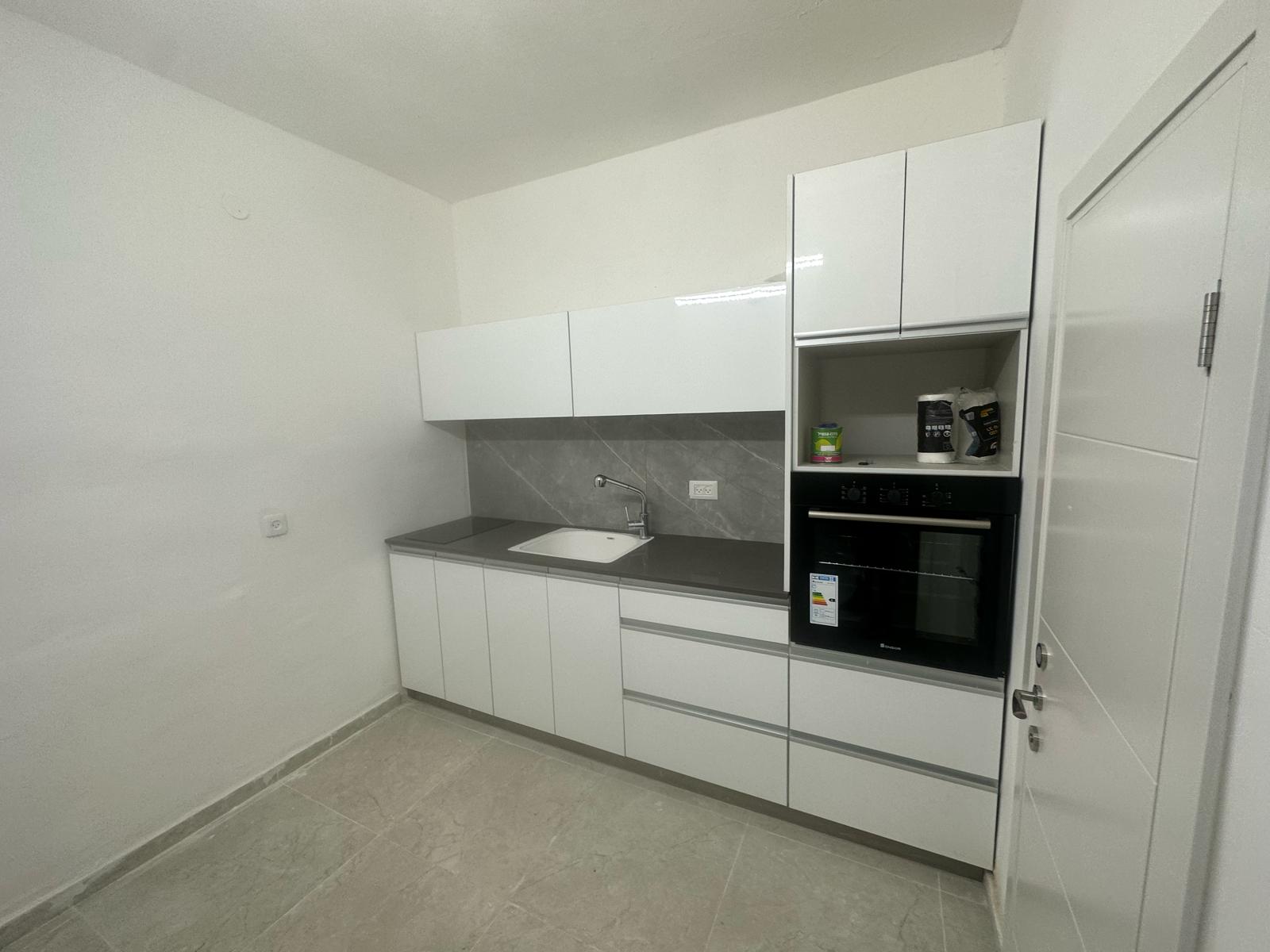 968FC75D-5CAD-44F0-AFCD-45682E208202