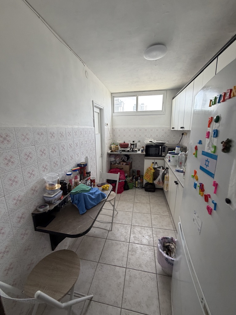 C89DB4B2-0341-434C-9984-9BDC282927C9_1_105_c