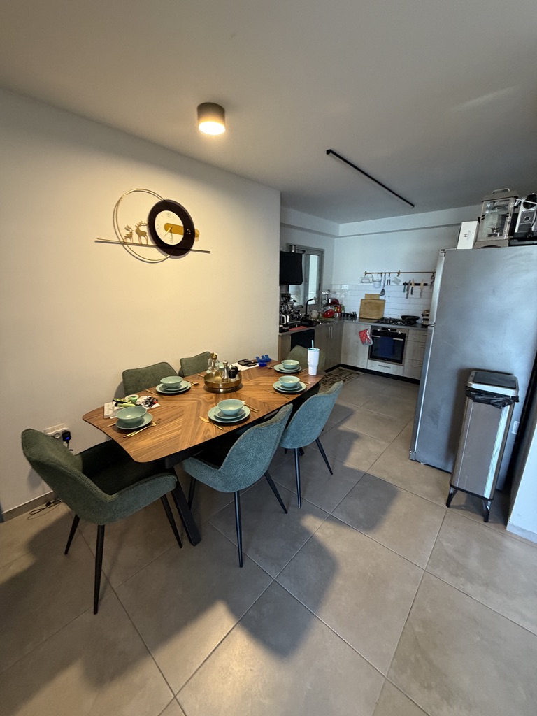 E0110214-EAE4-4264-8994-7529CD16C755_1_105_c