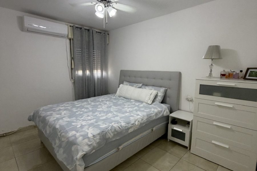 0F499138-775F-4375-8012-A8383C259CBC_1_102_o