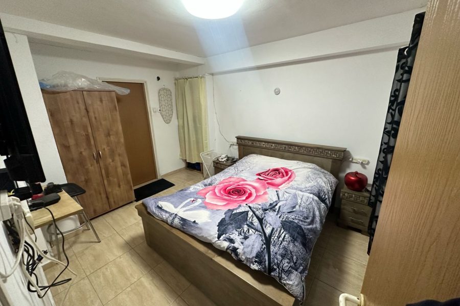 0f7a9a38-bb66-46c2-8a9b-087a98fb0d40