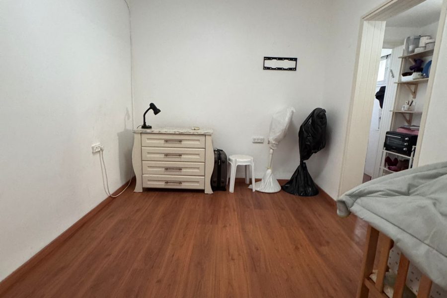 175CA34F-3F27-4FBC-A060-15A4BBCA1F21