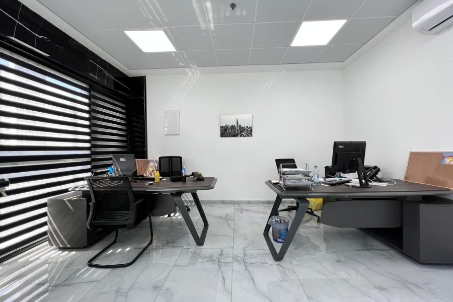 1c4316f8-df38-4981-a443-87dd9b5895e1