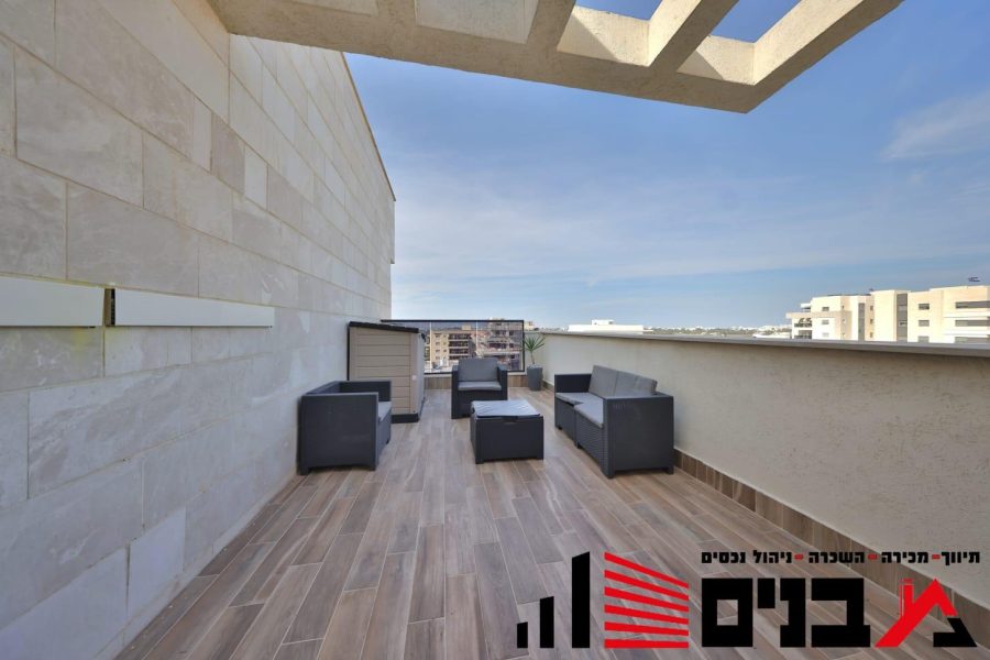 420A2A42-F090-4452-B99A-63A9EF7096D7