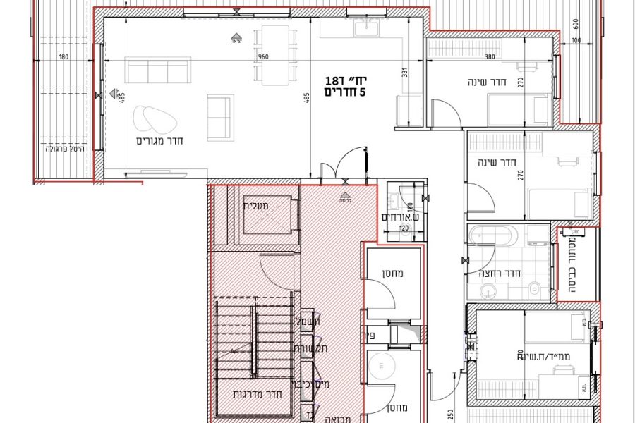 4721270C-765C-4779-B09B-156298E2F88C_1_201_a