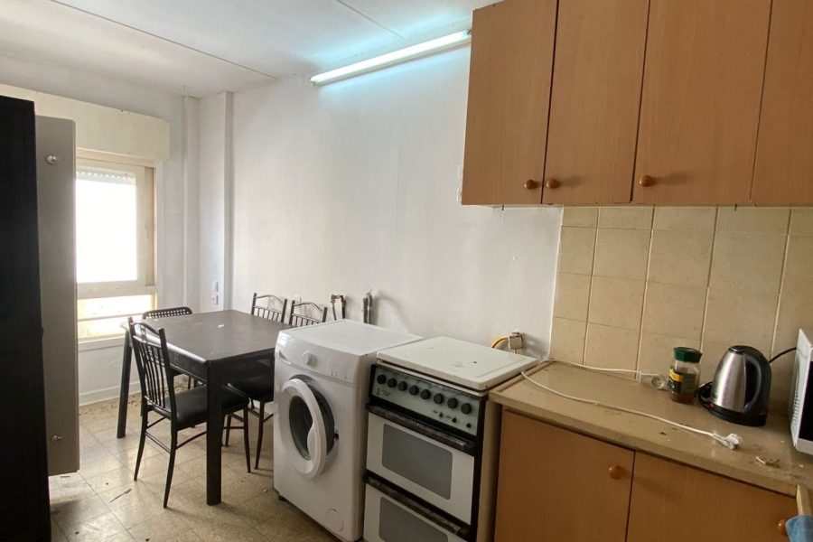 9b884c3f-272e-4011-b272-5faca4230174