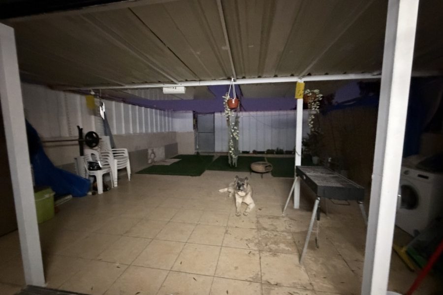 B8ED588D-5FCD-4B42-BE36-CE595572EFA4_1_105_c