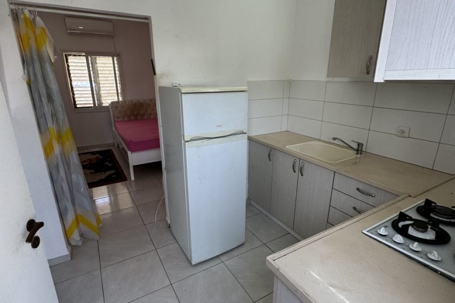 C87AFEF4-71CC-4694-93C7-76D20F9C758C_1_105_c