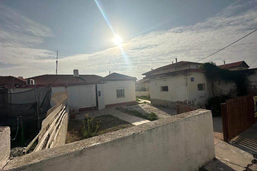 C88B224E-DDB2-4DF8-8438-152CA1E20AFD