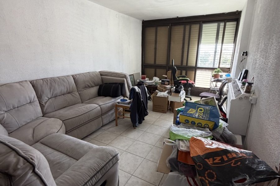 CBF91122-02FC-4788-AD56-2BD68BC8A9D8_1_105_c