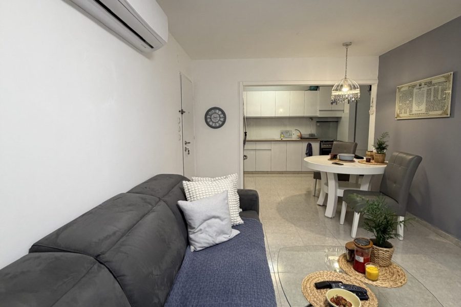 E545A147-28A3-4B58-873C-979DE90E76ED_1_102_o