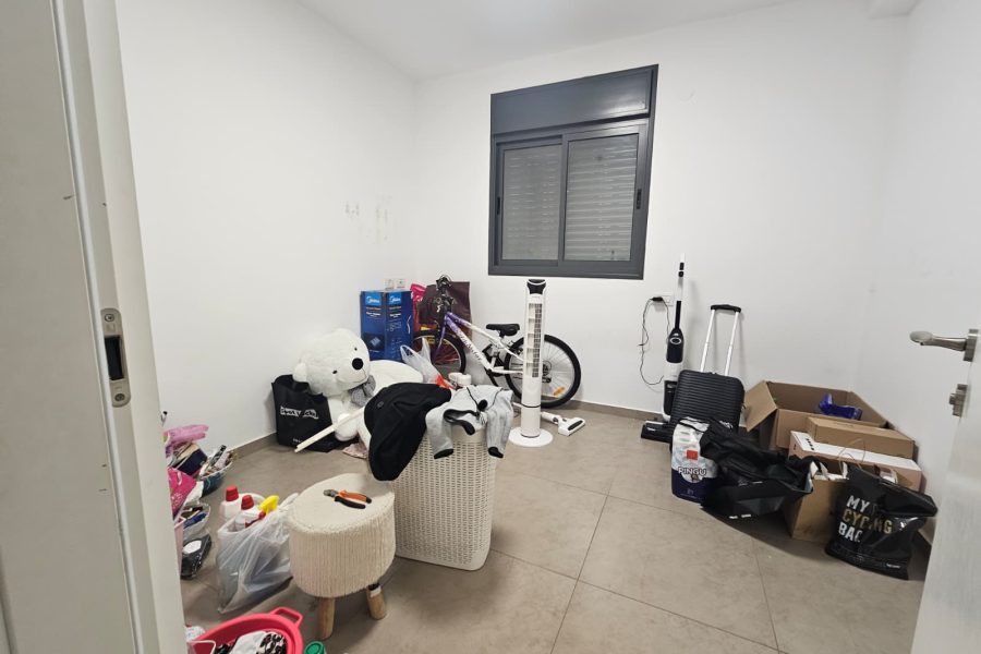 d9103aef-6d3b-403f-a010-936b3f42f59f