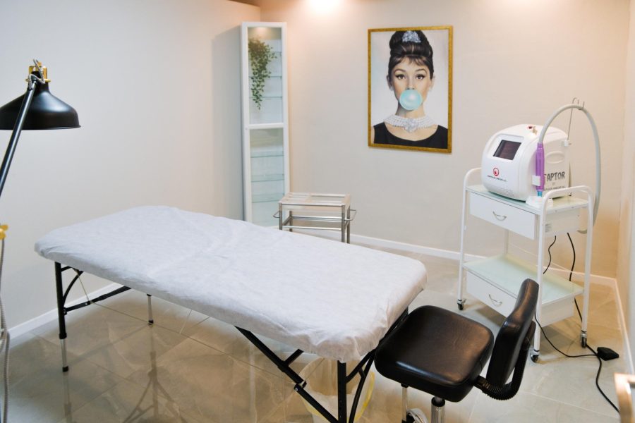 מיטת טיפולים